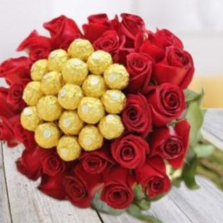 red rose Ferrero Rocher bouquet